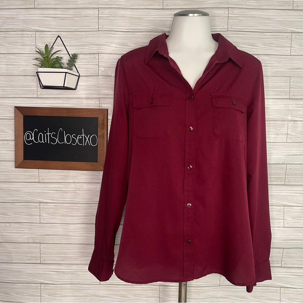 🫶 American Eagle Outfitters Button Down Shirt